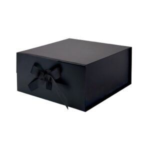 black-medium-square-magnetic-gift-boxes-with-changeable-ribbon