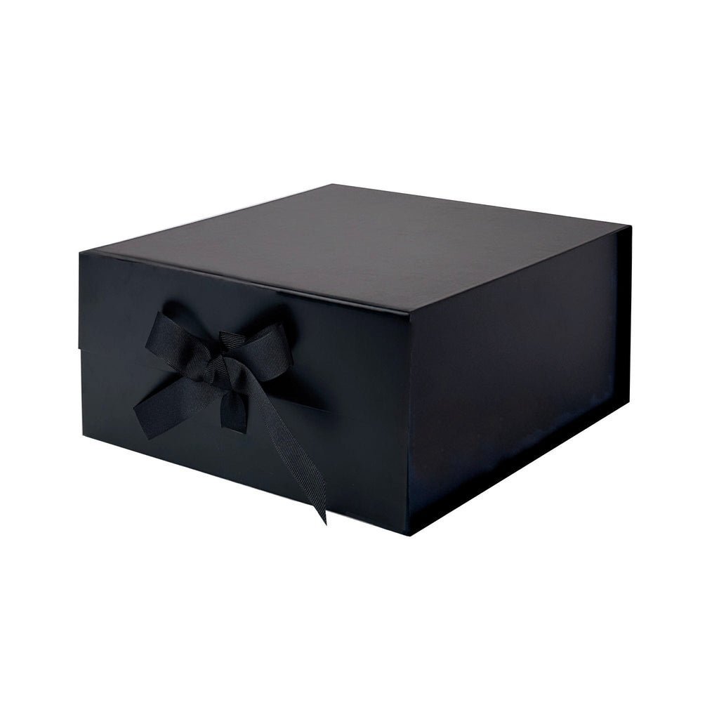 black-medium-square-magnetic-gift-boxes-with-changeable-ribbon