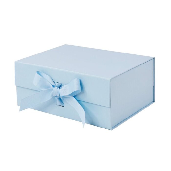 powder-blue-a5-magnetic-gift-boxes-with-changeable-ribbon.jpg