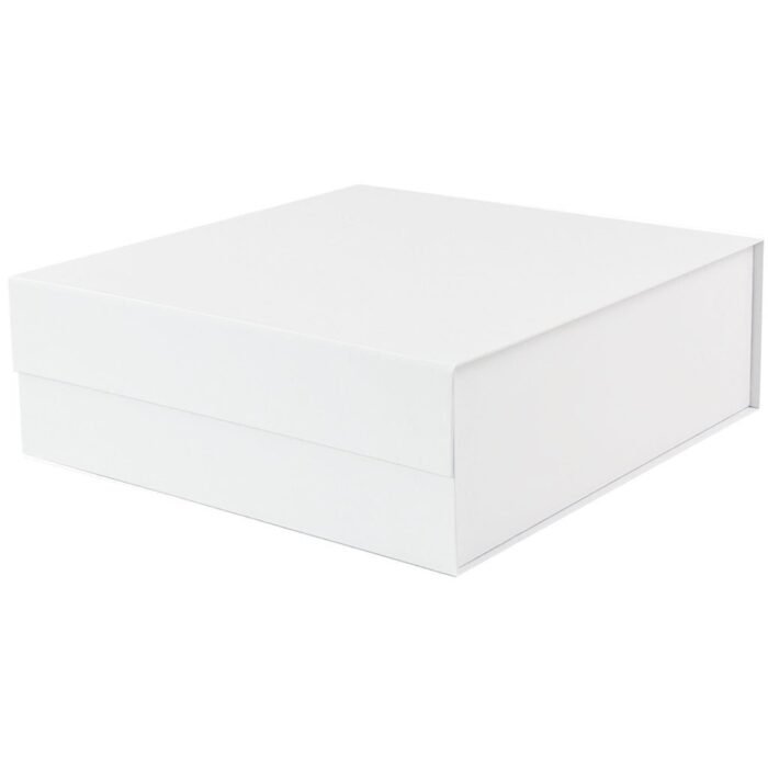 white-large-square-magnetic-gift-boxes.jpg